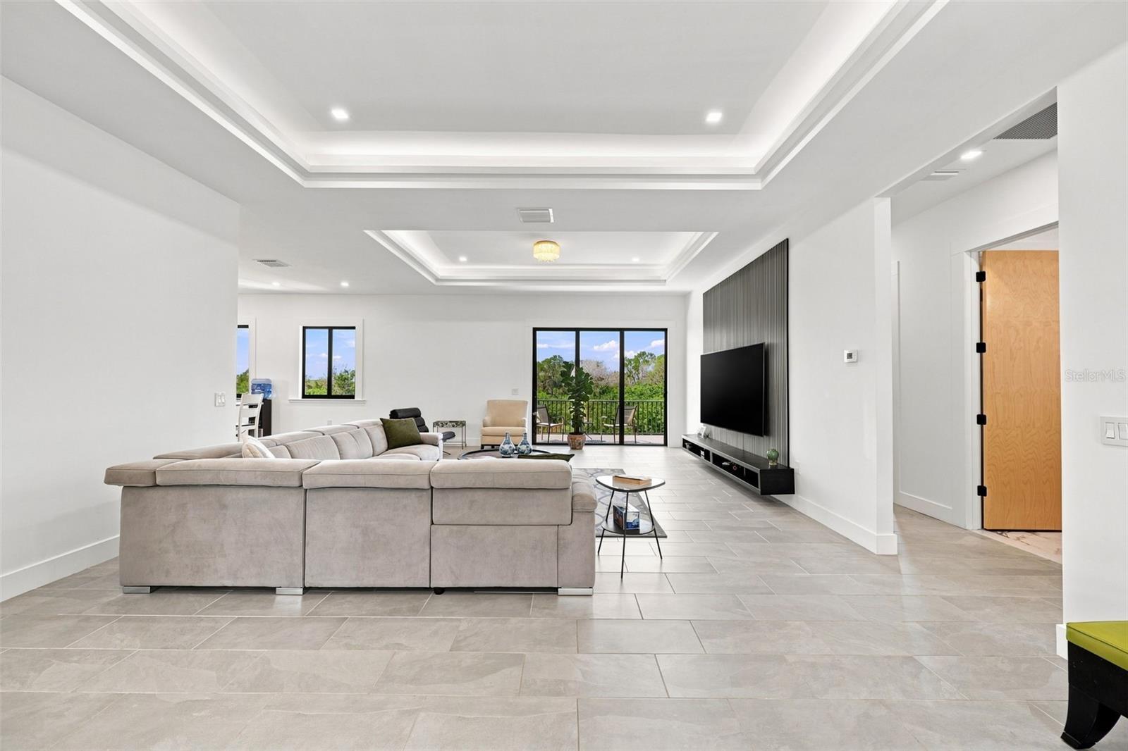 5035 BAY BLVD — photo 7