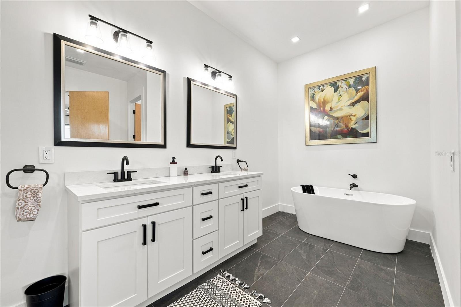 5035 BAY BLVD — photo 24