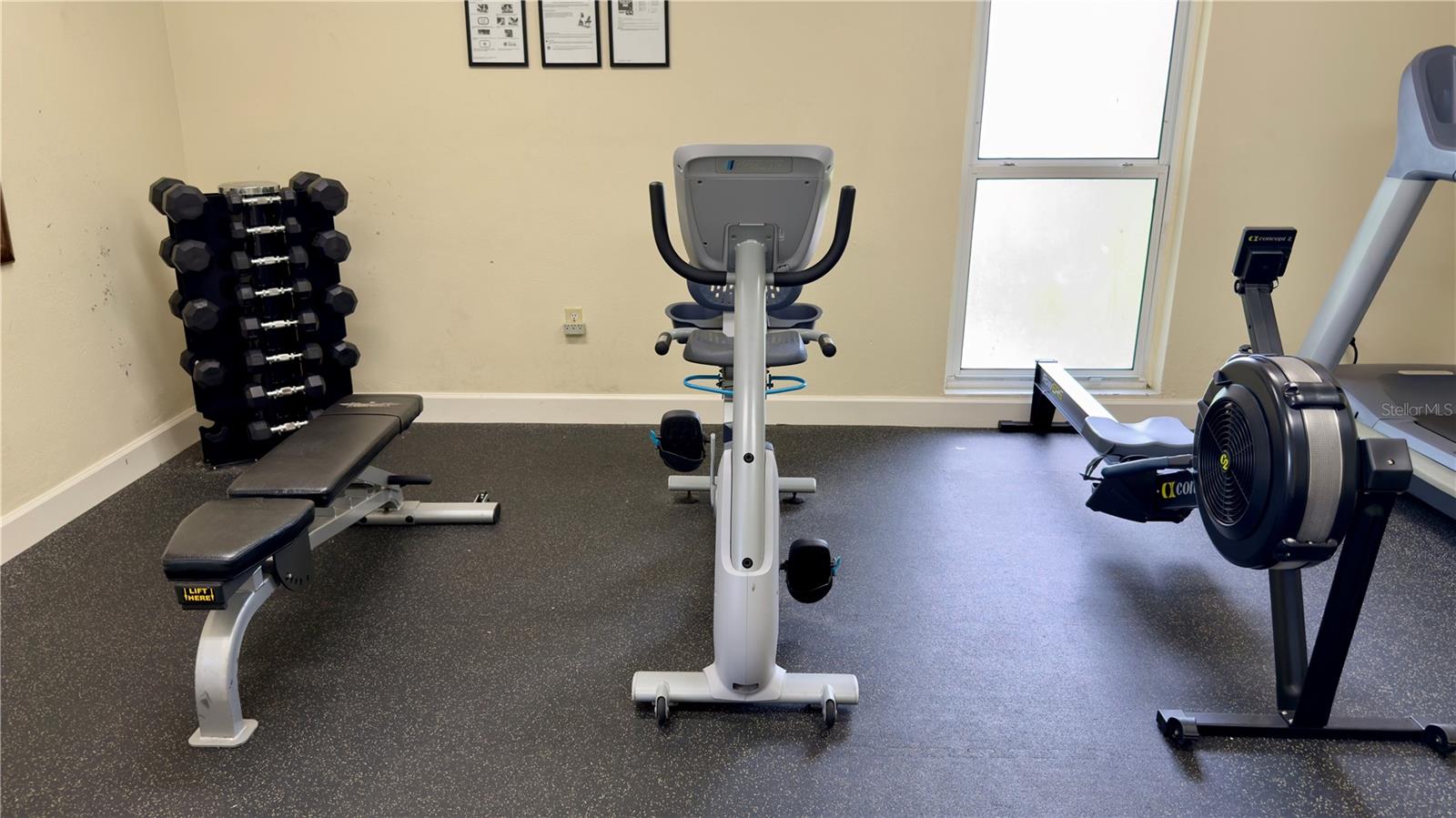 7461 W COUNTRY CLUB DR N #306 — photo 24
