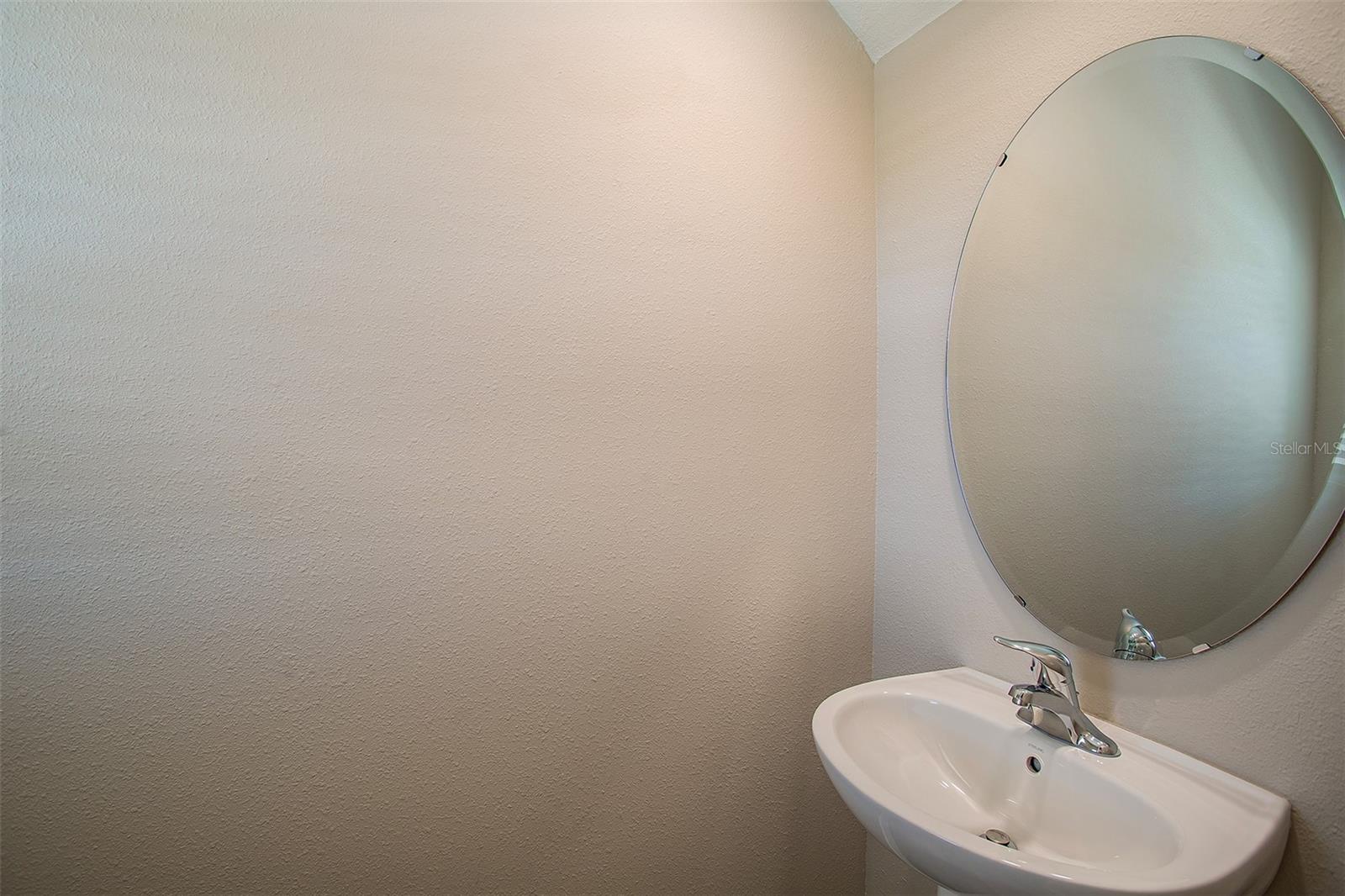 2154 LAWSON WAY — photo 19