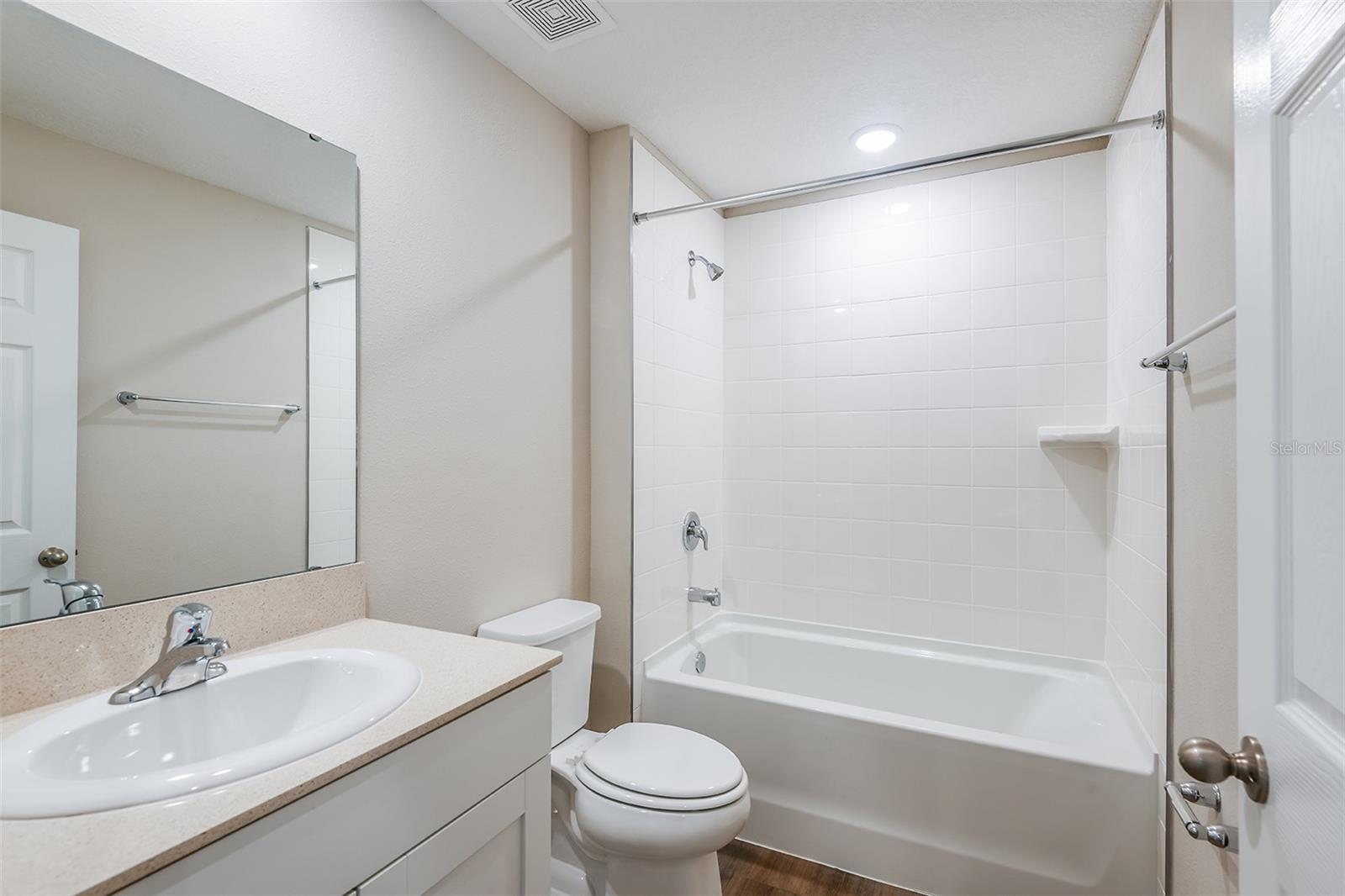 2199 LAWSON WAY — photo 17