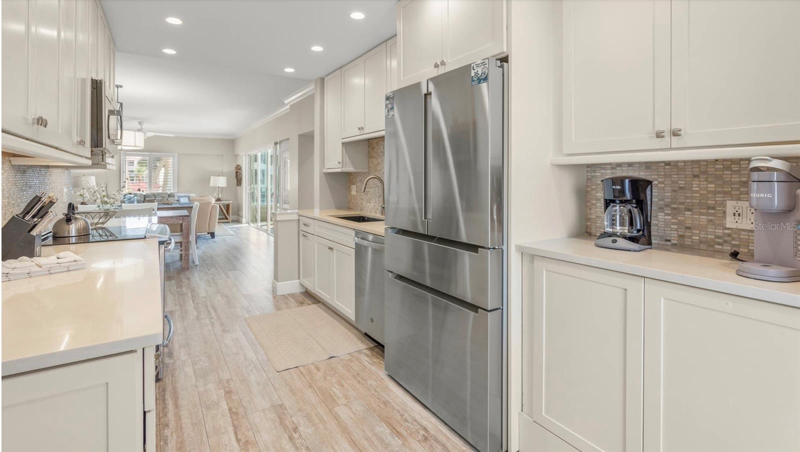 6144 MIDNIGHT PASS RD #4N — photo 46
