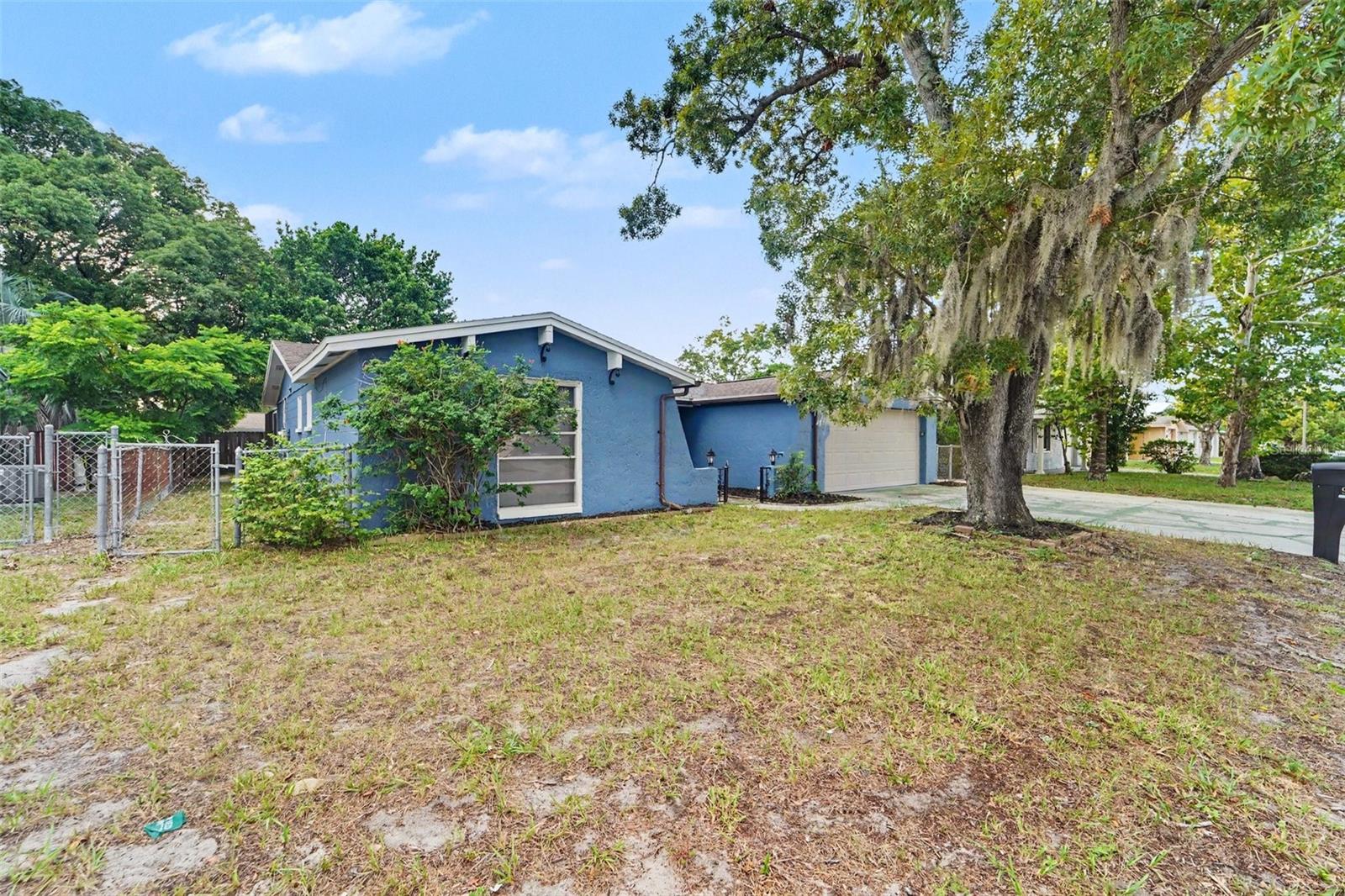 9540 RAINBOW LN — photo 15