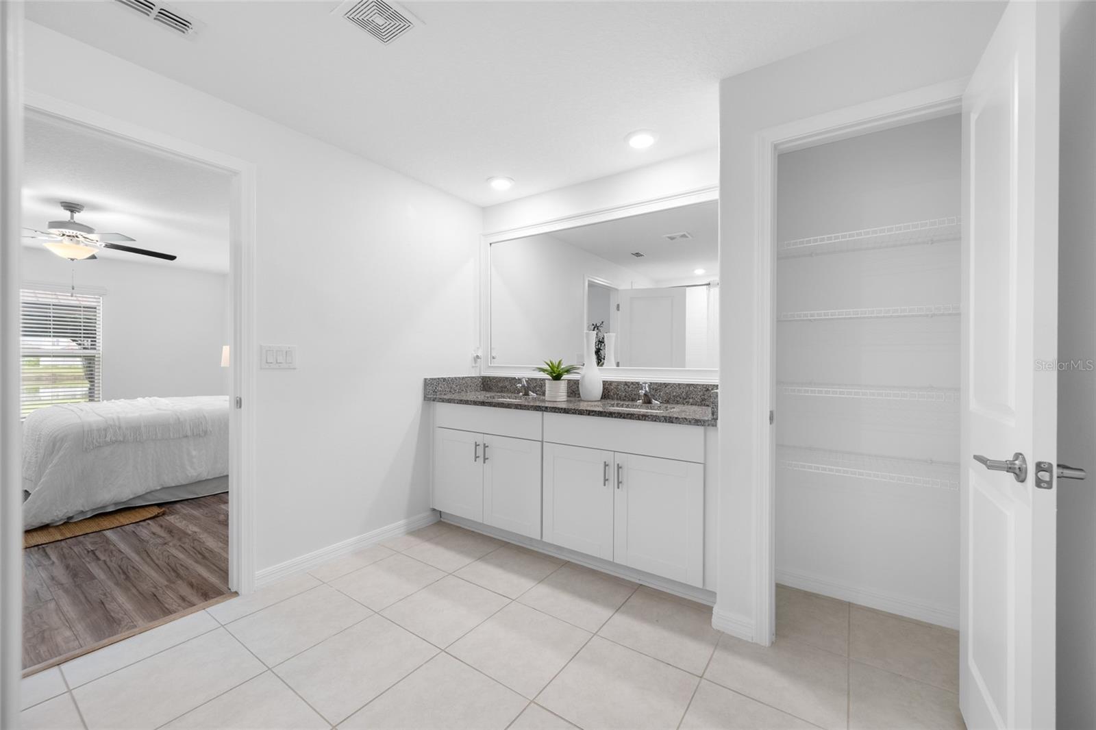 13243 GREAT PLAINS DR — photo 47