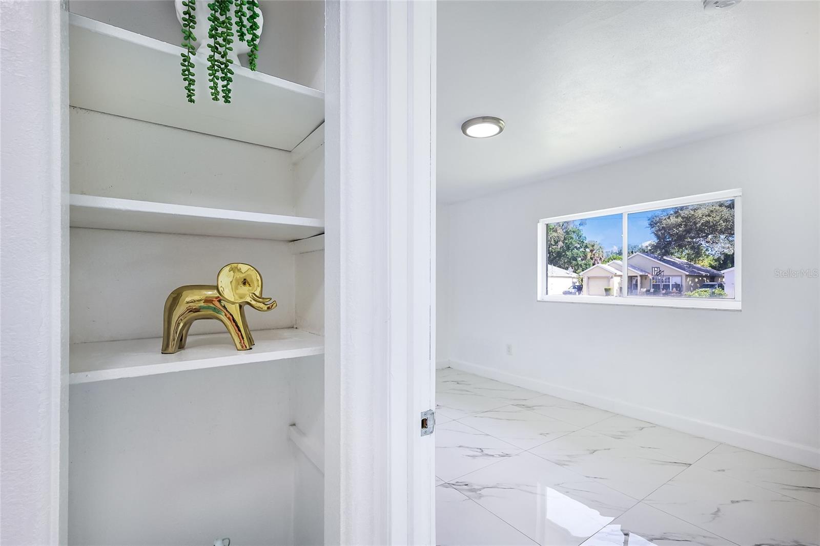431 N EAST AVE — photo 14