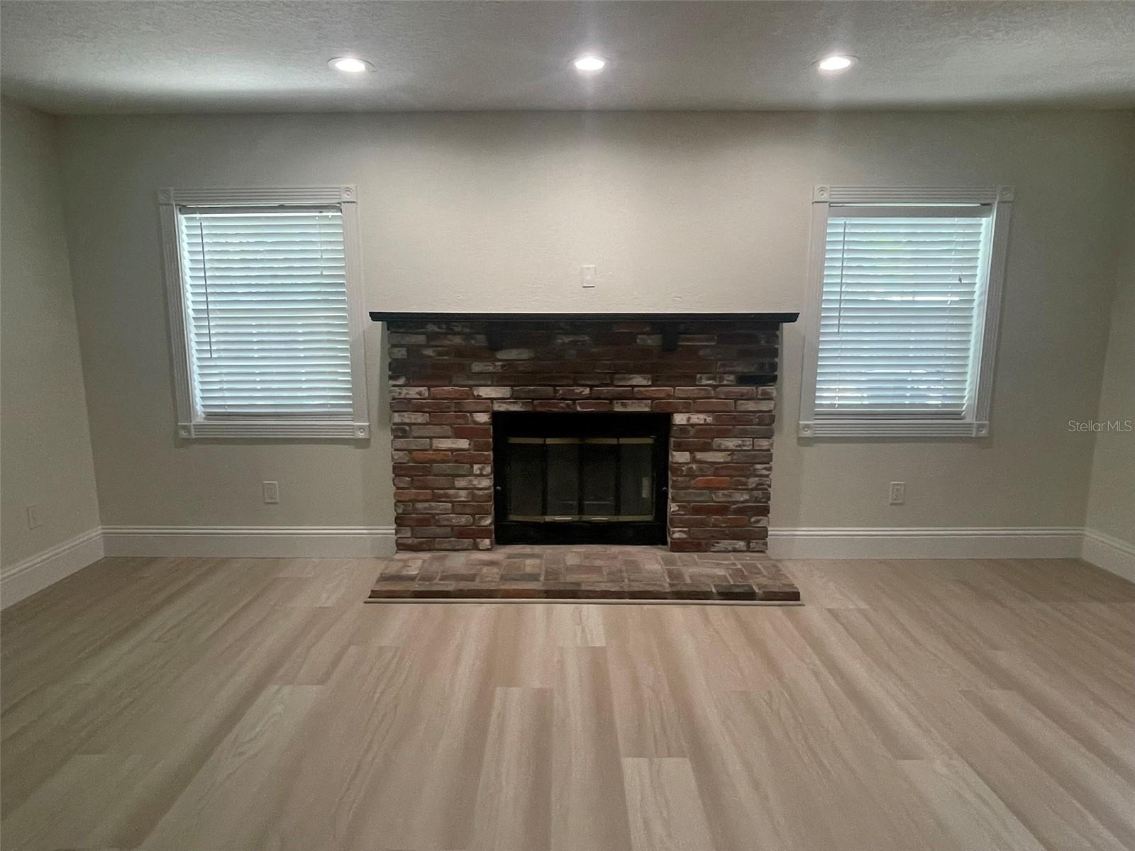 1850 JUAREZ WAY S — photo 28