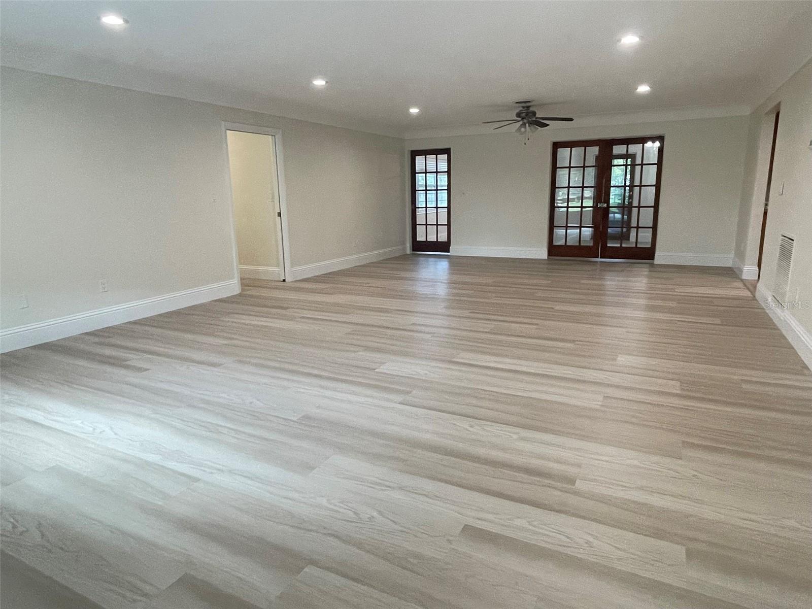 1850 JUAREZ WAY S — photo 16