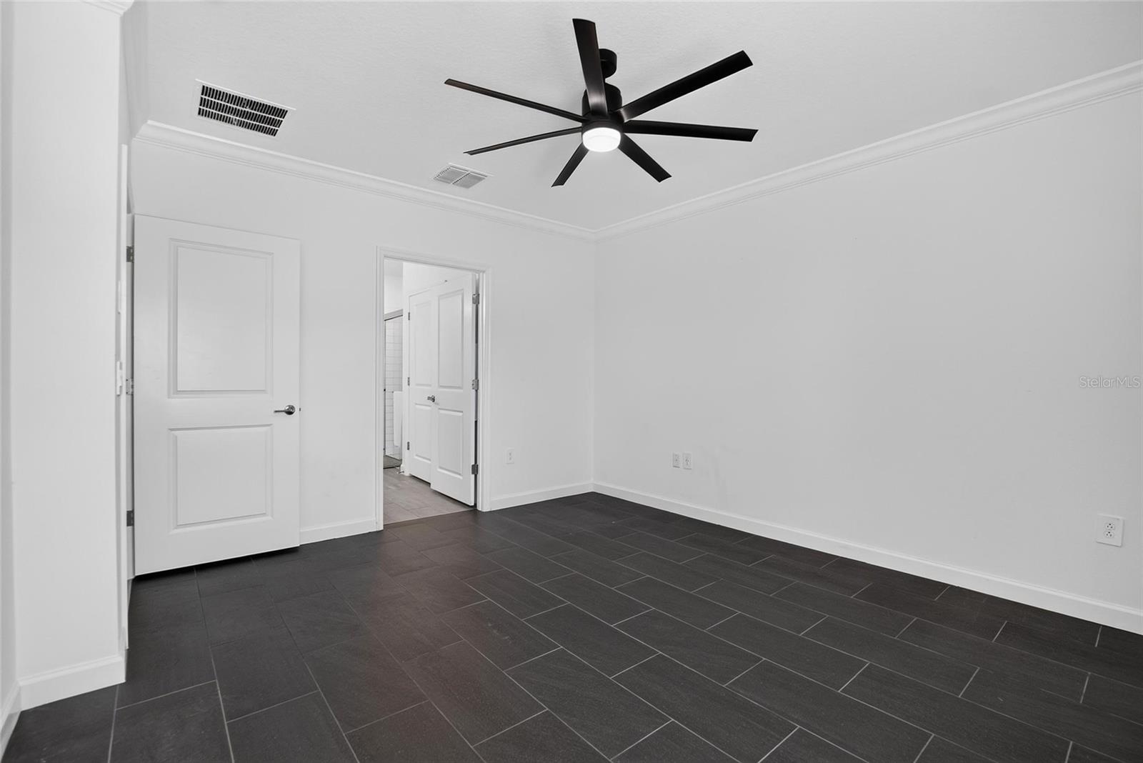 17240 HOLLY WELL AVE — photo 40