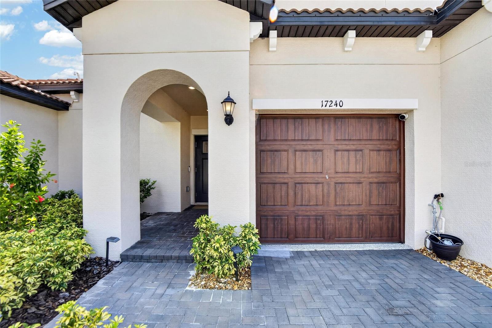 17240 HOLLY WELL AVE — photo 14