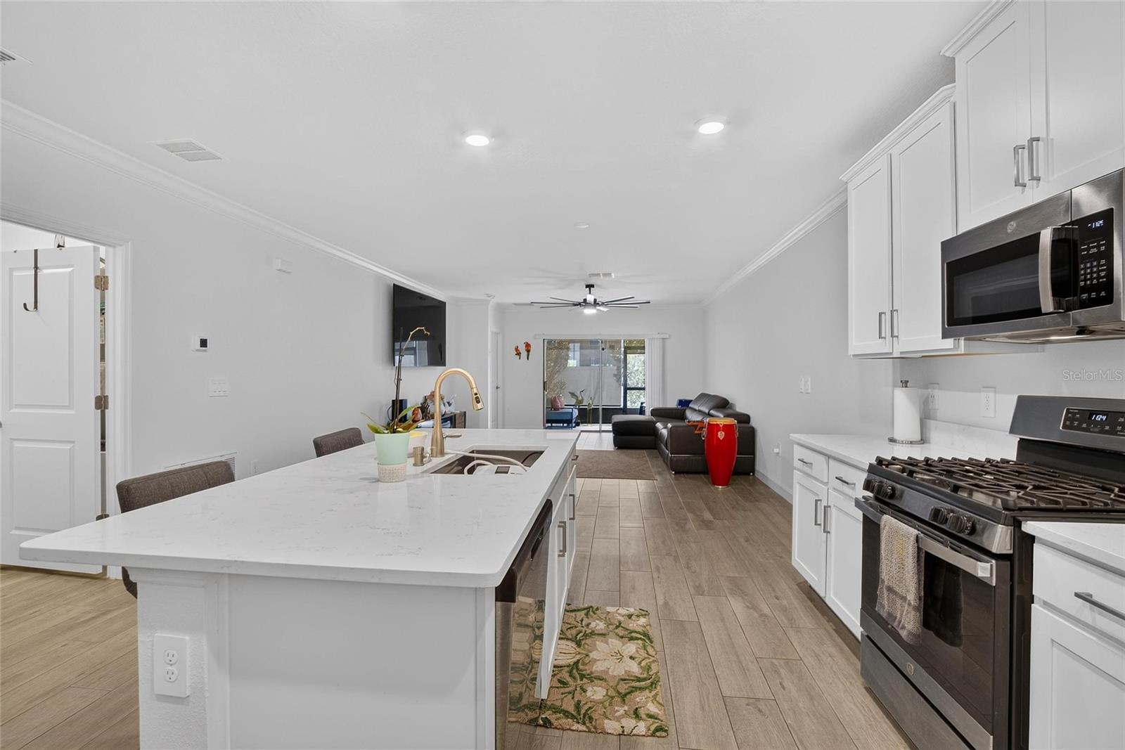 17240 HOLLY WELL AVE — photo 25