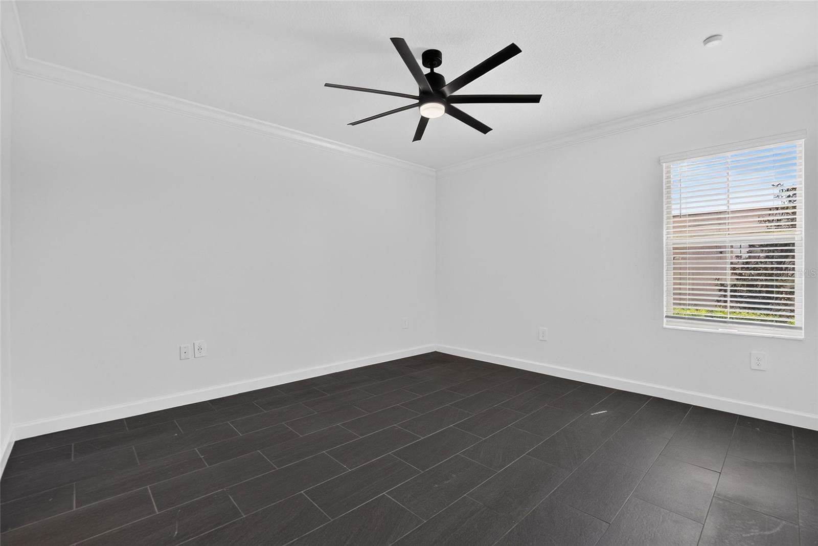 17240 HOLLY WELL AVE — photo 37