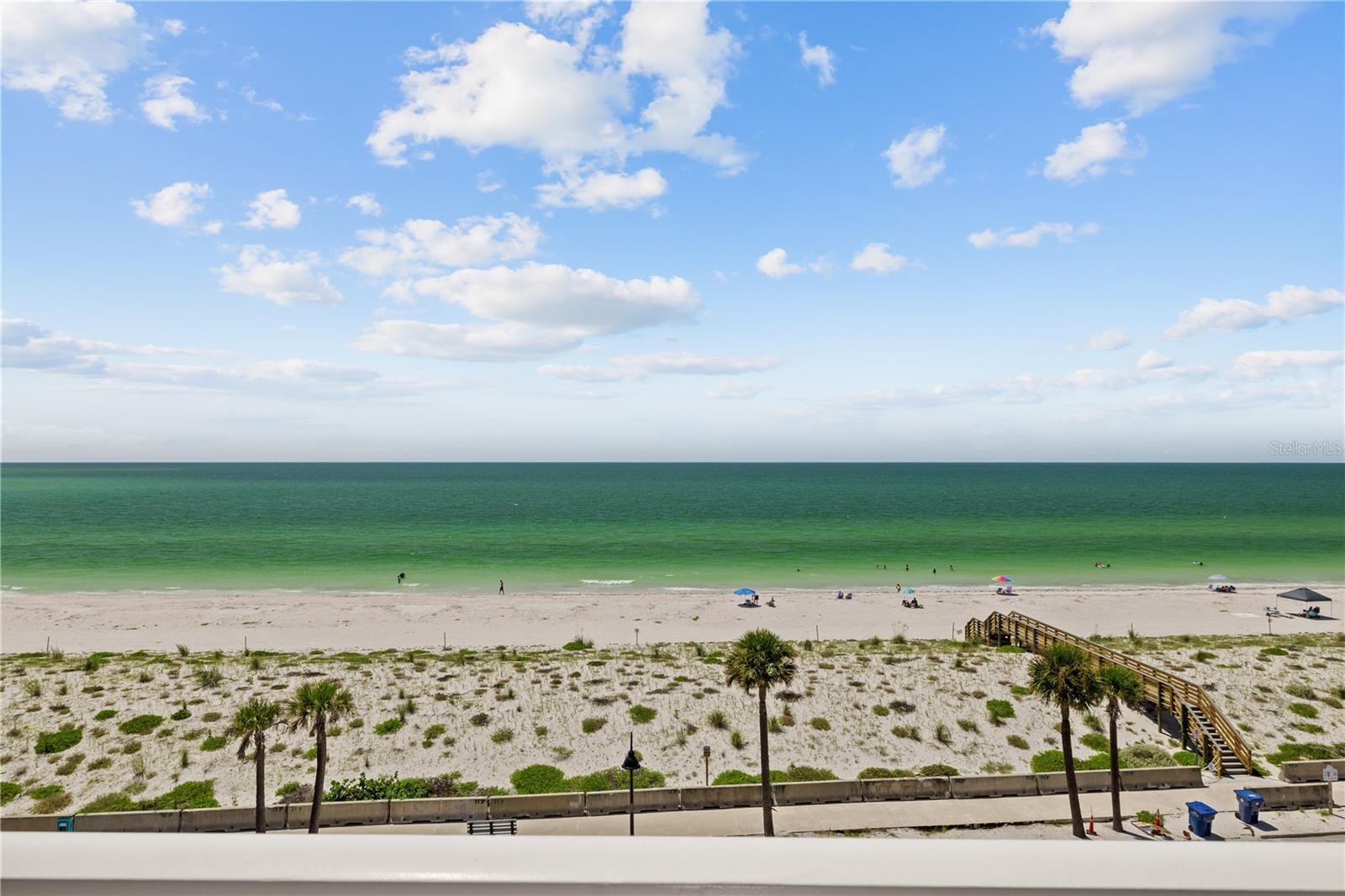 555 GULF WAY #6S — photo 32