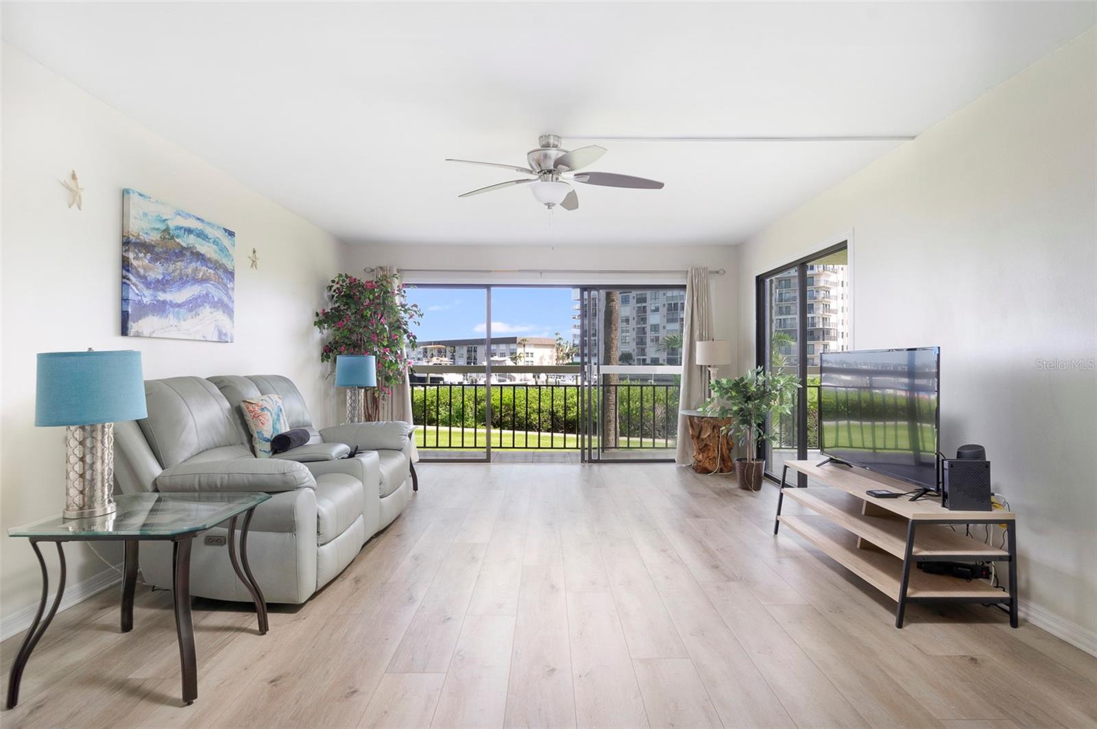 7903 SAILBOAT KEY BLVD S #102 — photo 8