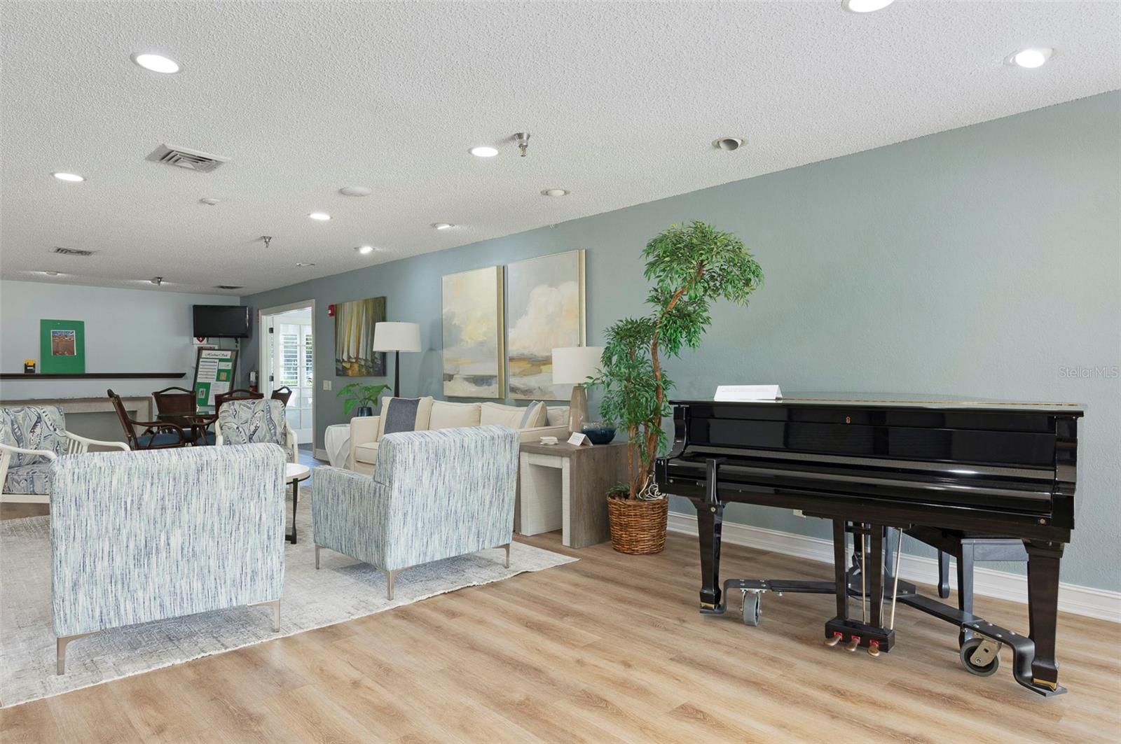 7903 SAILBOAT KEY BLVD S #102 — photo 45