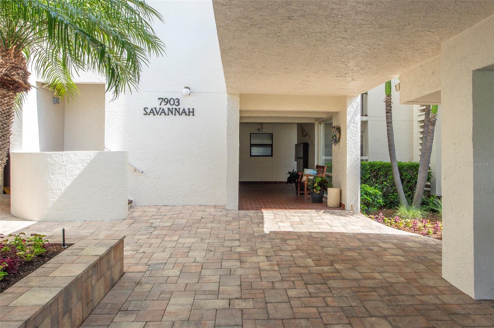7903 SAILBOAT KEY BLVD S #102 — photo 2