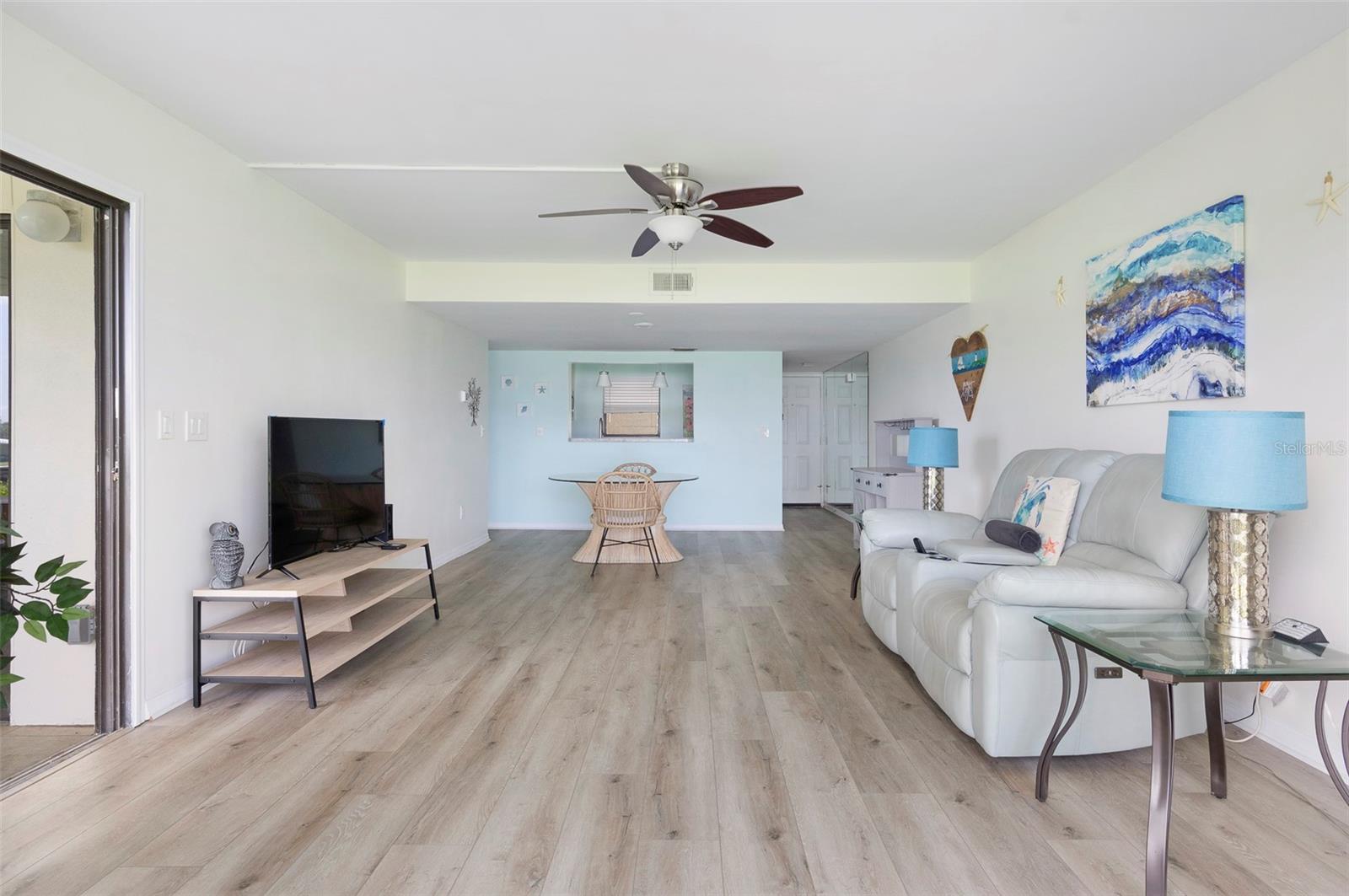 7903 SAILBOAT KEY BLVD S #102 — photo 11