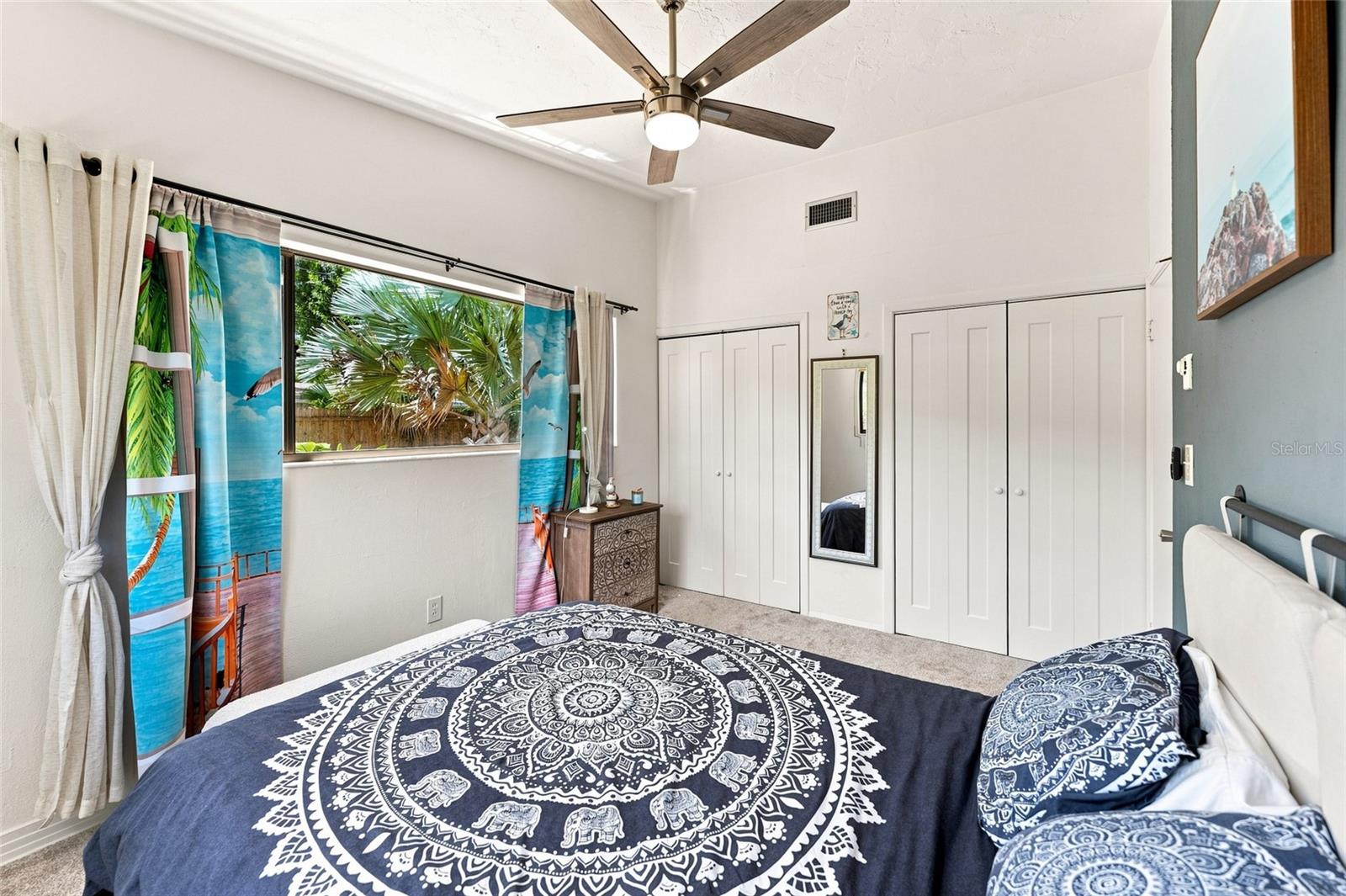 809 E RIVER DR — photo 27