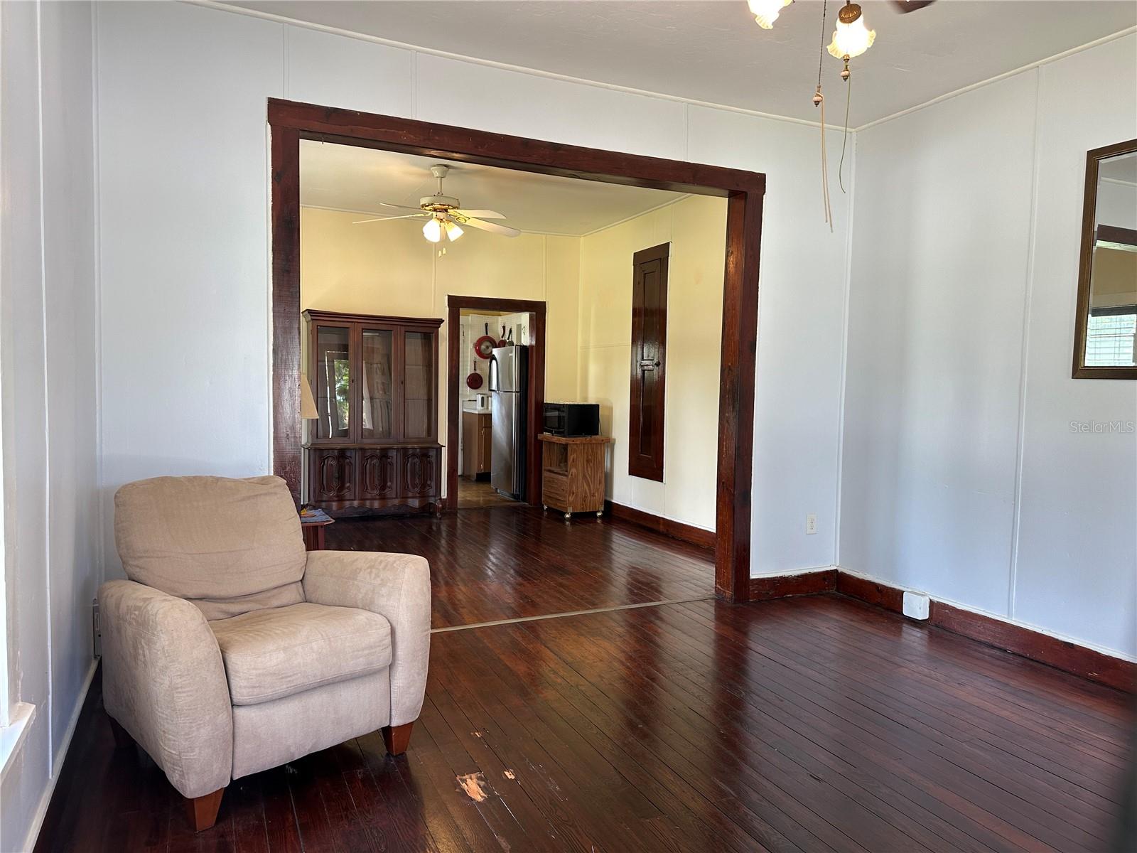 1209 E ELLICOTT ST — photo 7