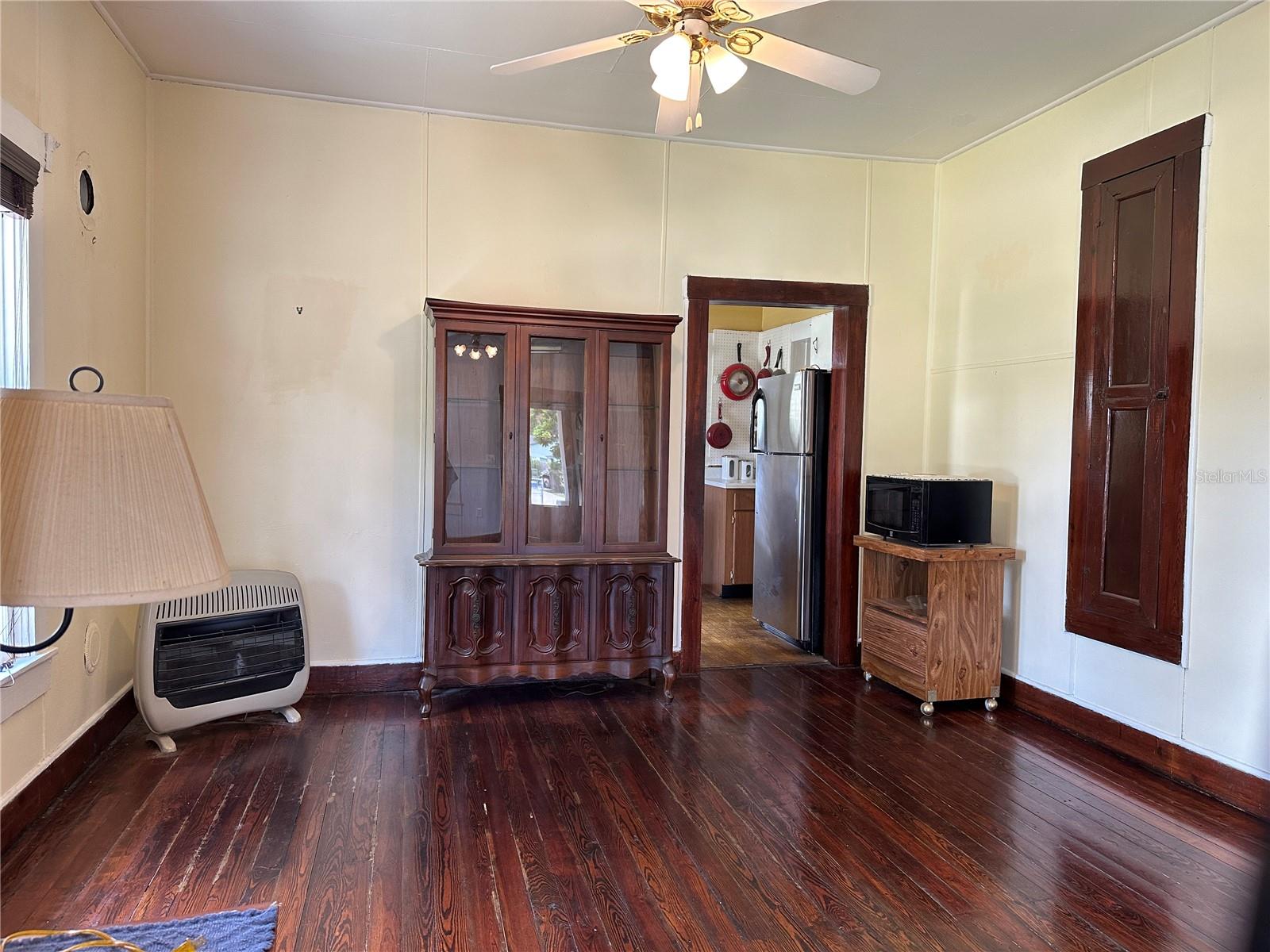 1209 E ELLICOTT ST — photo 8