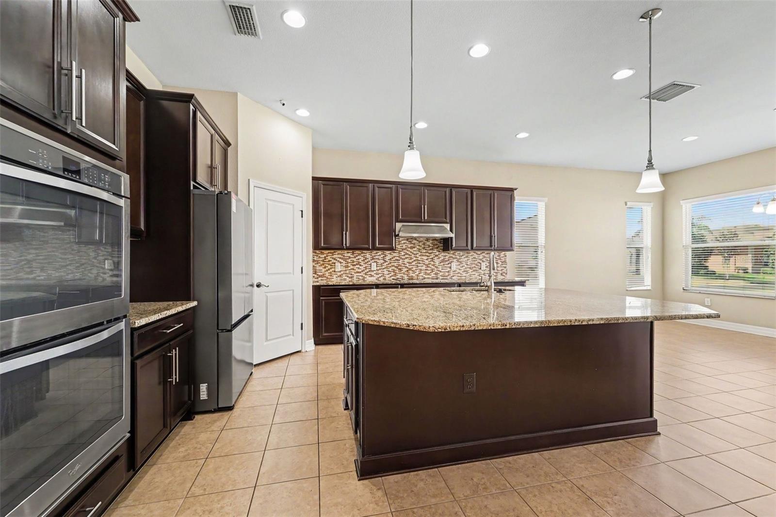 2397 GWYNHURST BLVD — photo 6