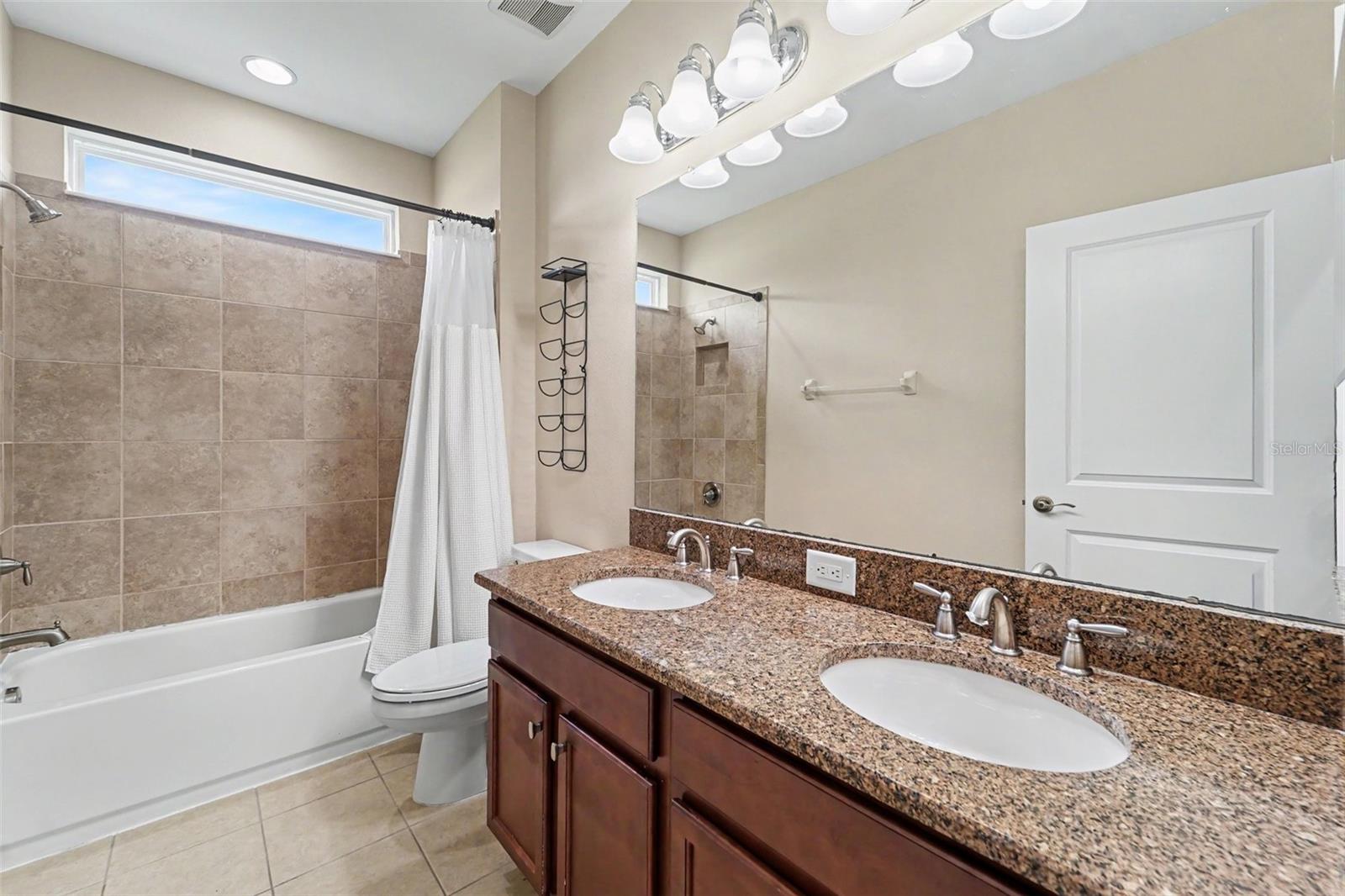 2397 GWYNHURST BLVD — photo 17