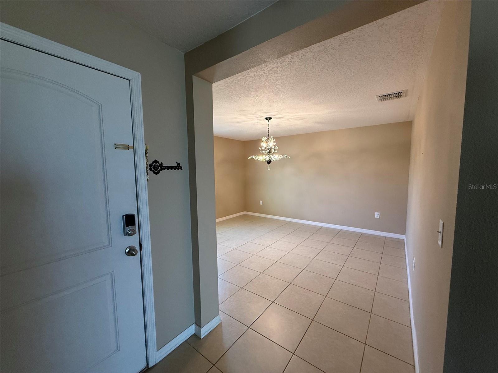 820 CHATHAM WALK DR — photo 8