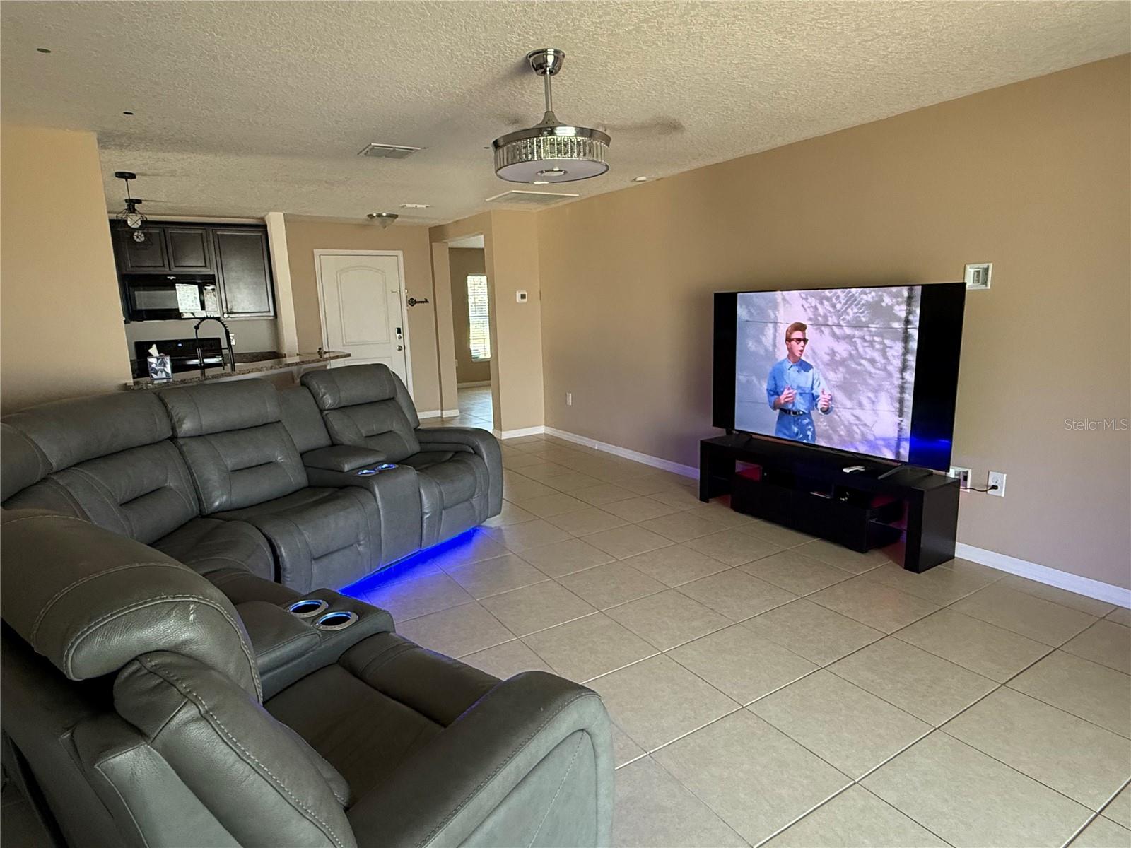 820 CHATHAM WALK DR — photo 4