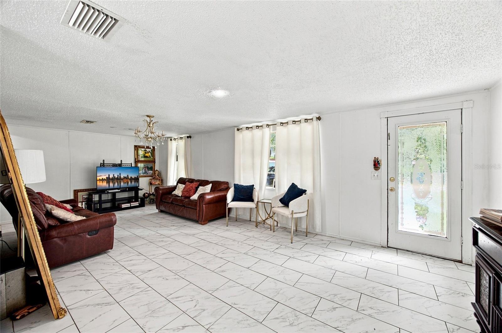 3812 REVEREND DAR DAR DR — photo 6
