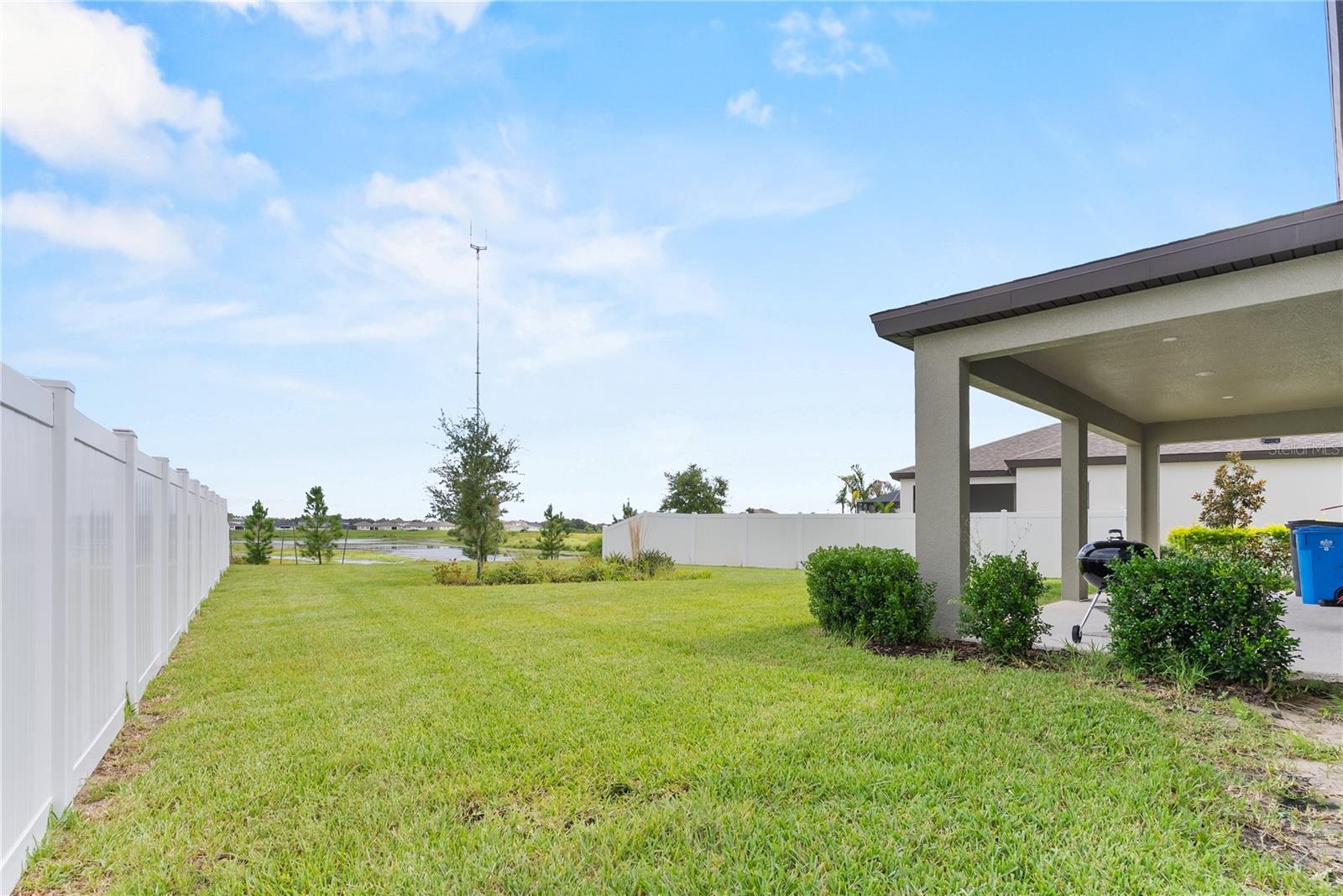 12642 BERGSTROM BAY DR — photo 8