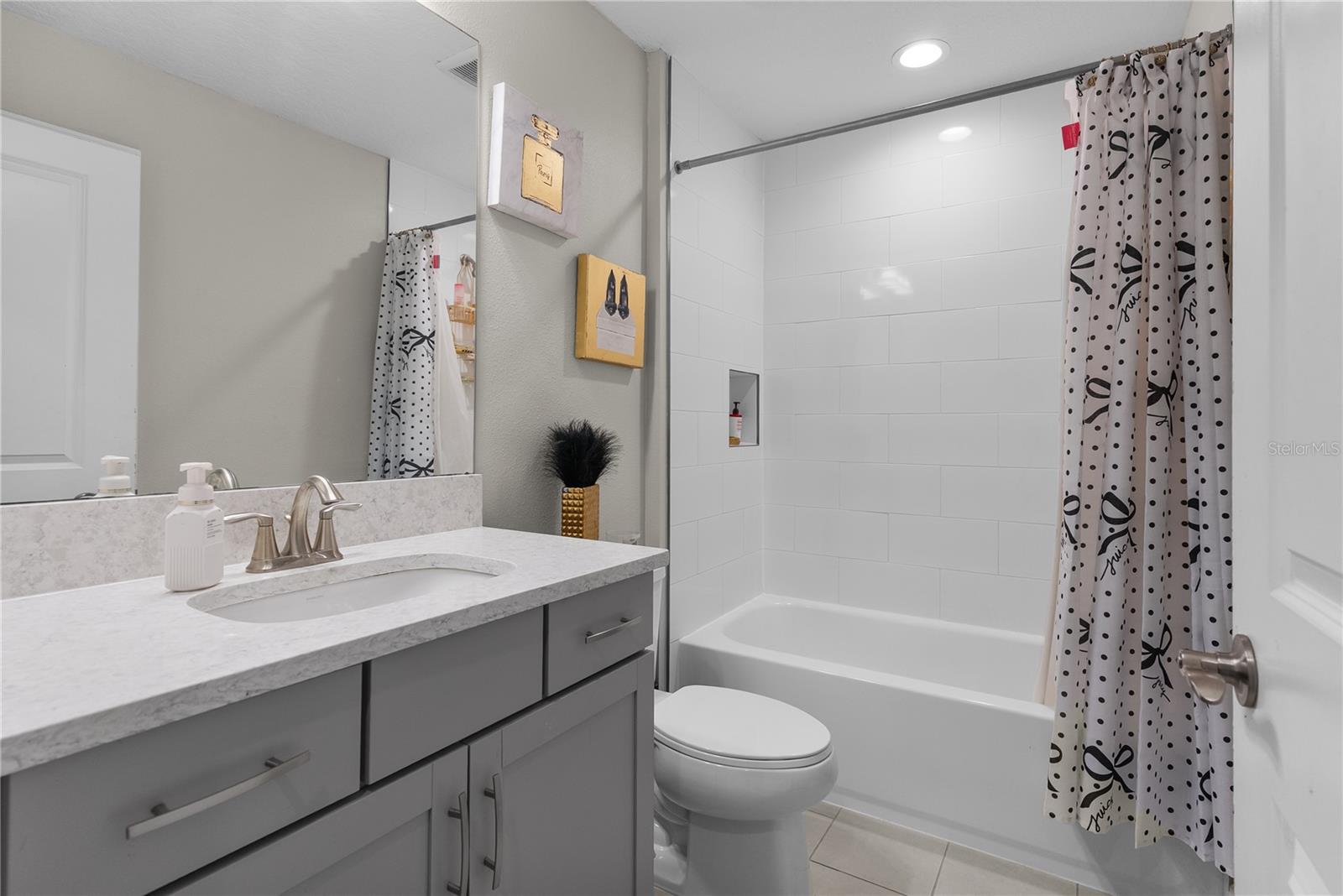 12642 BERGSTROM BAY DR — photo 29