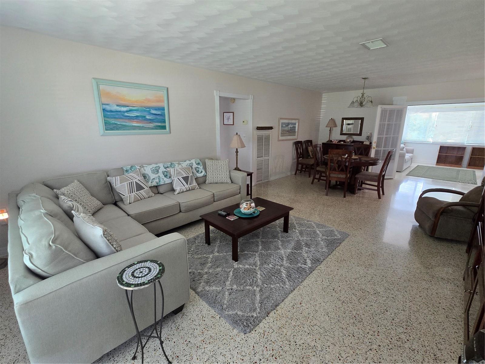 5116 13TH AVENUE DR W — photo 2