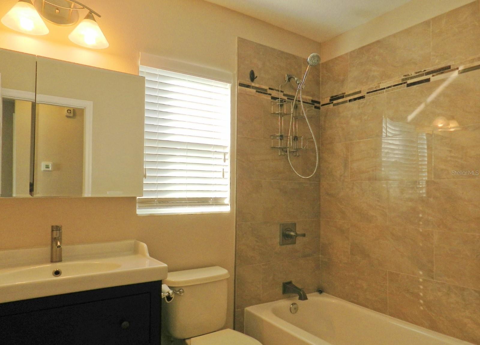 10837 KENSINGTON PARK AVE — photo 23