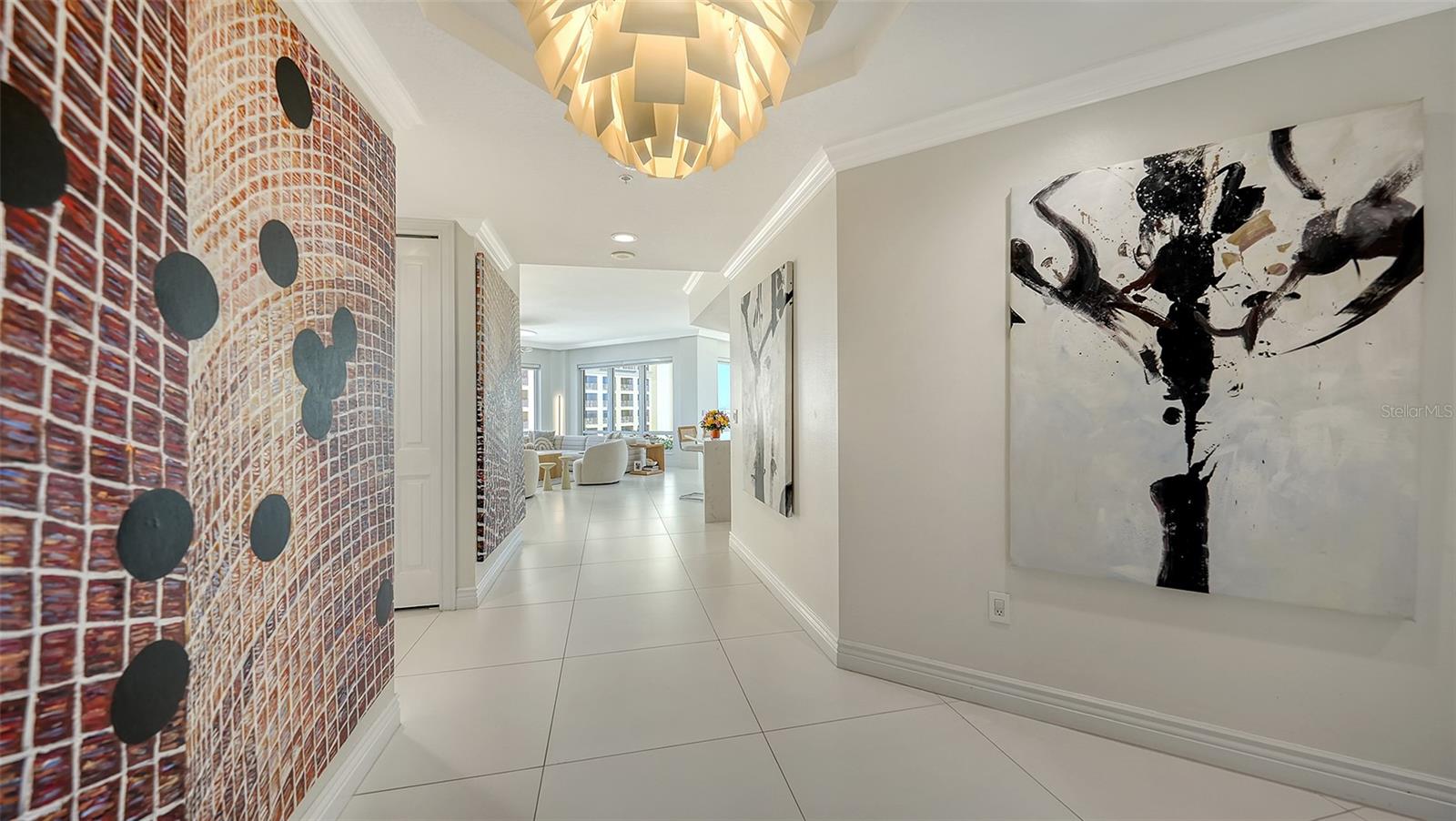 35 WATERGATE DR #806 — photo 6