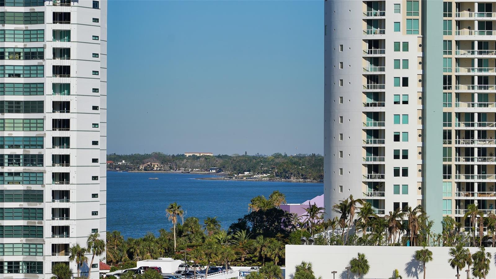 35 WATERGATE DR #806 — photo 15