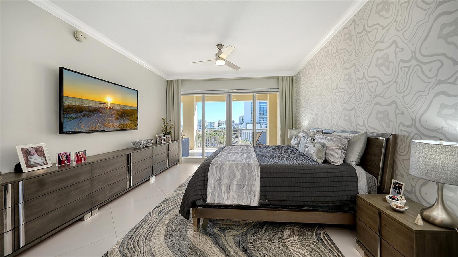35 WATERGATE DR #806 — photo 40