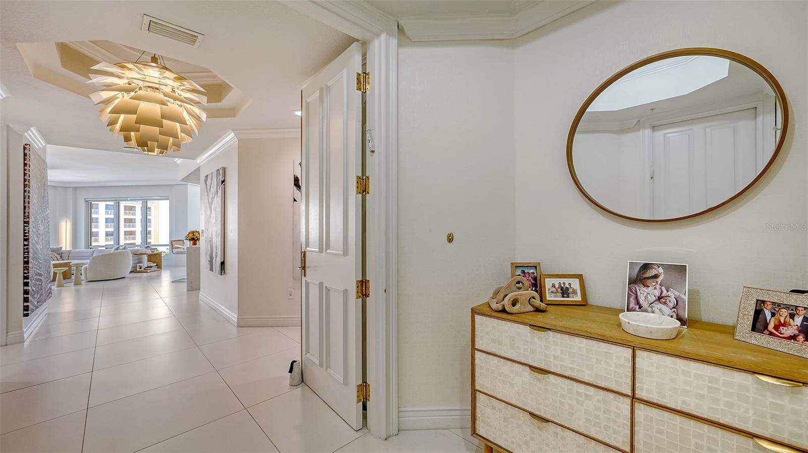 35 WATERGATE DR #806 — photo 5