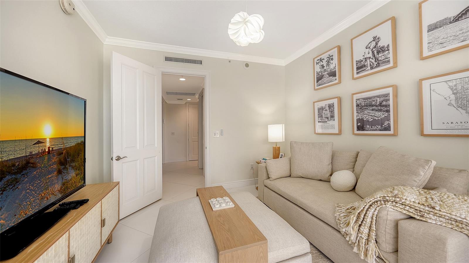 35 WATERGATE DR #806 — photo 52