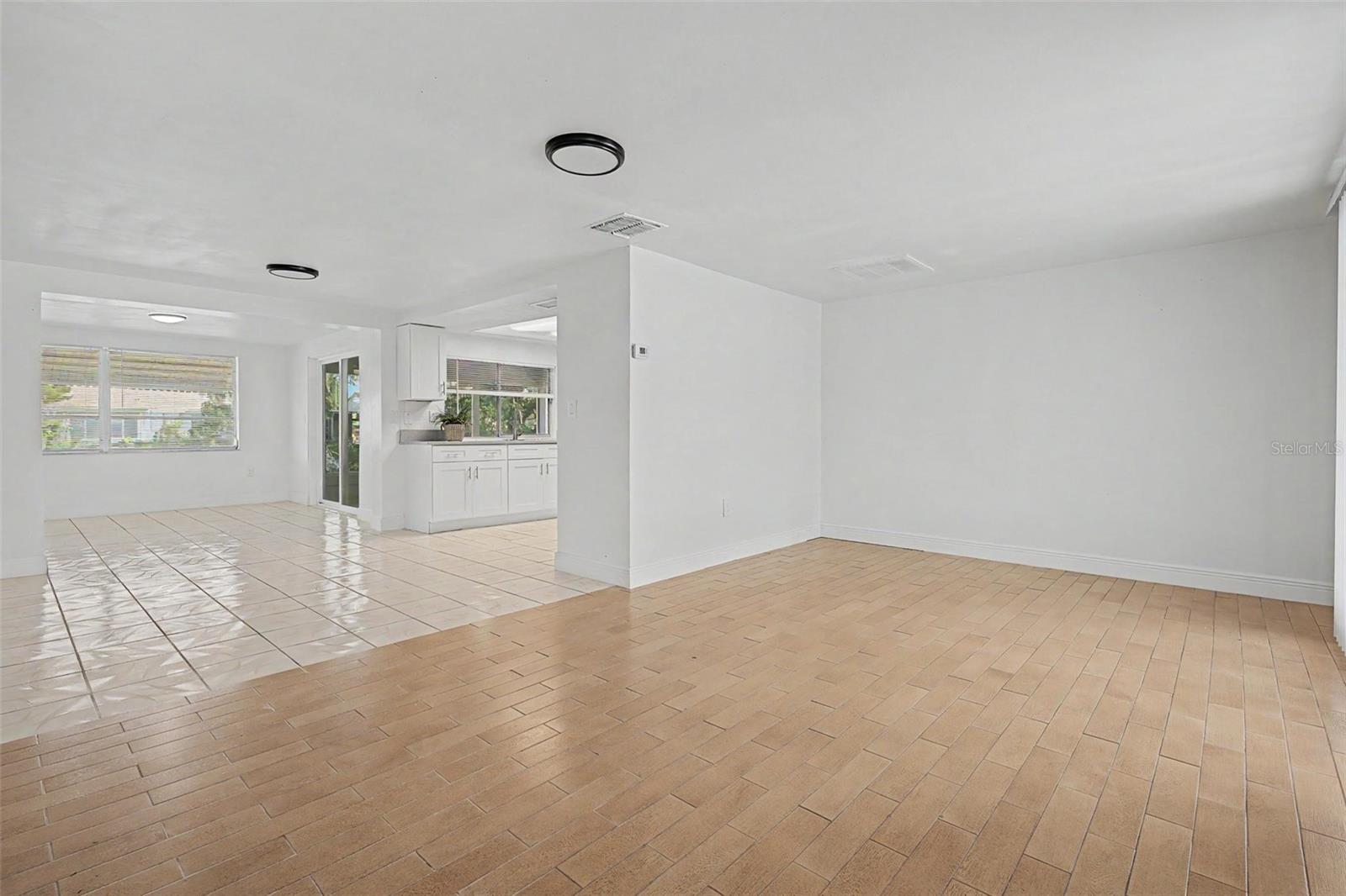 3909 SAIL DR — photo 4