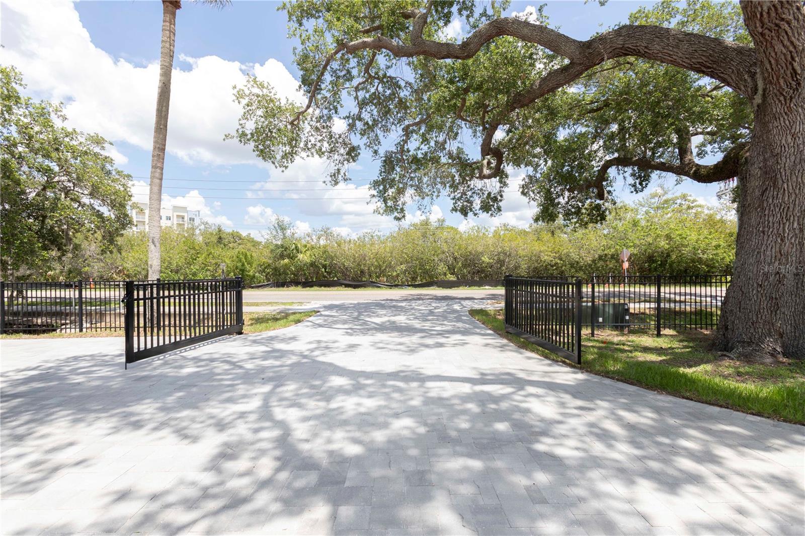 5303 SEA FOREST DR — photo 52