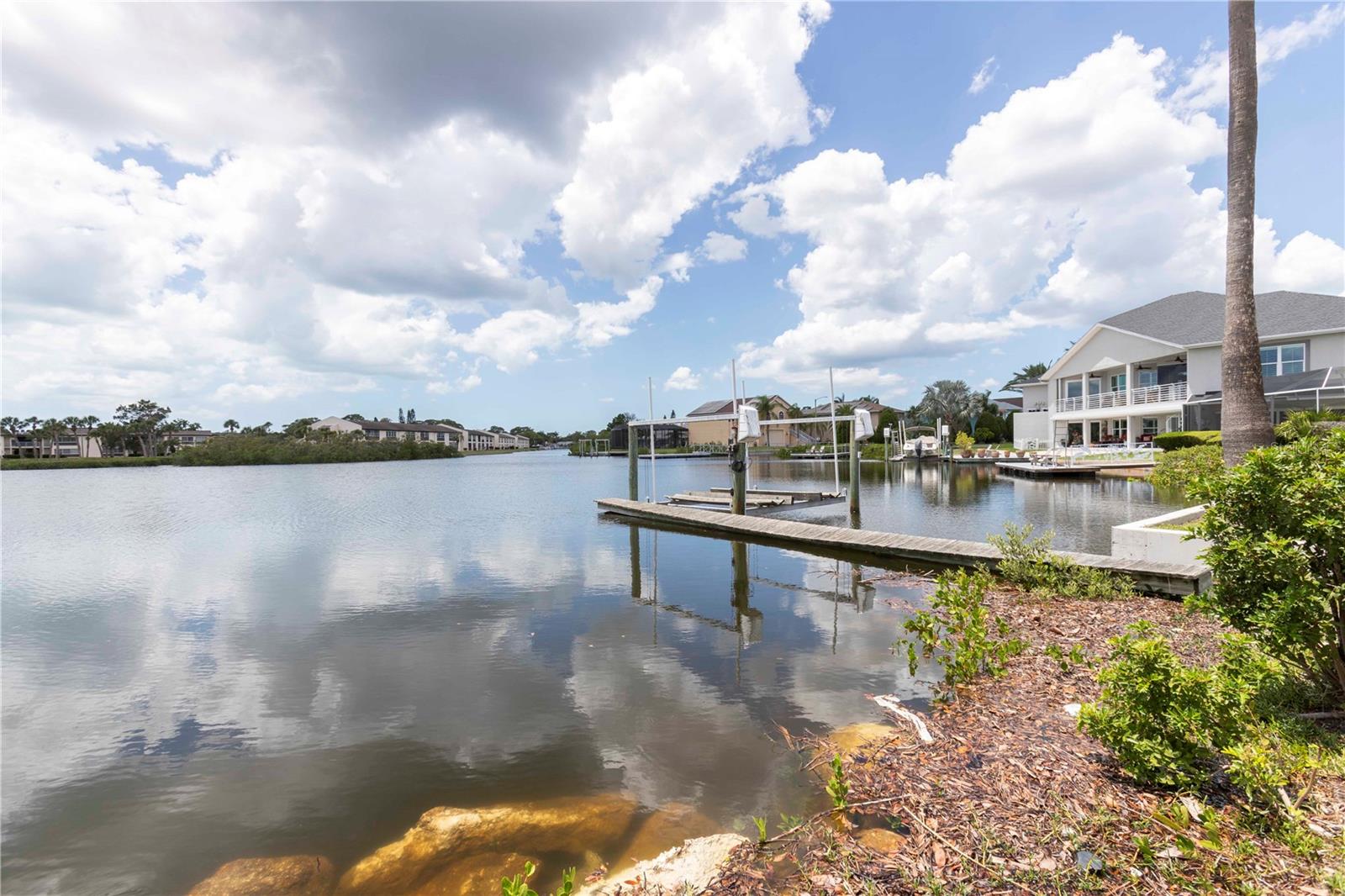 5303 SEA FOREST DR — photo 47