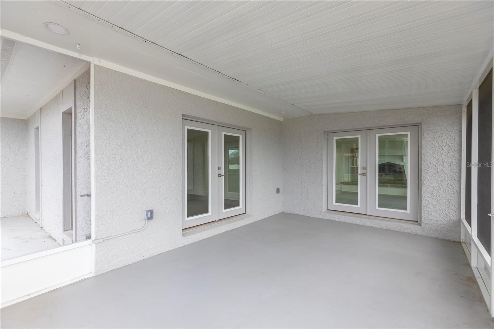 5303 SEA FOREST DR — photo 45