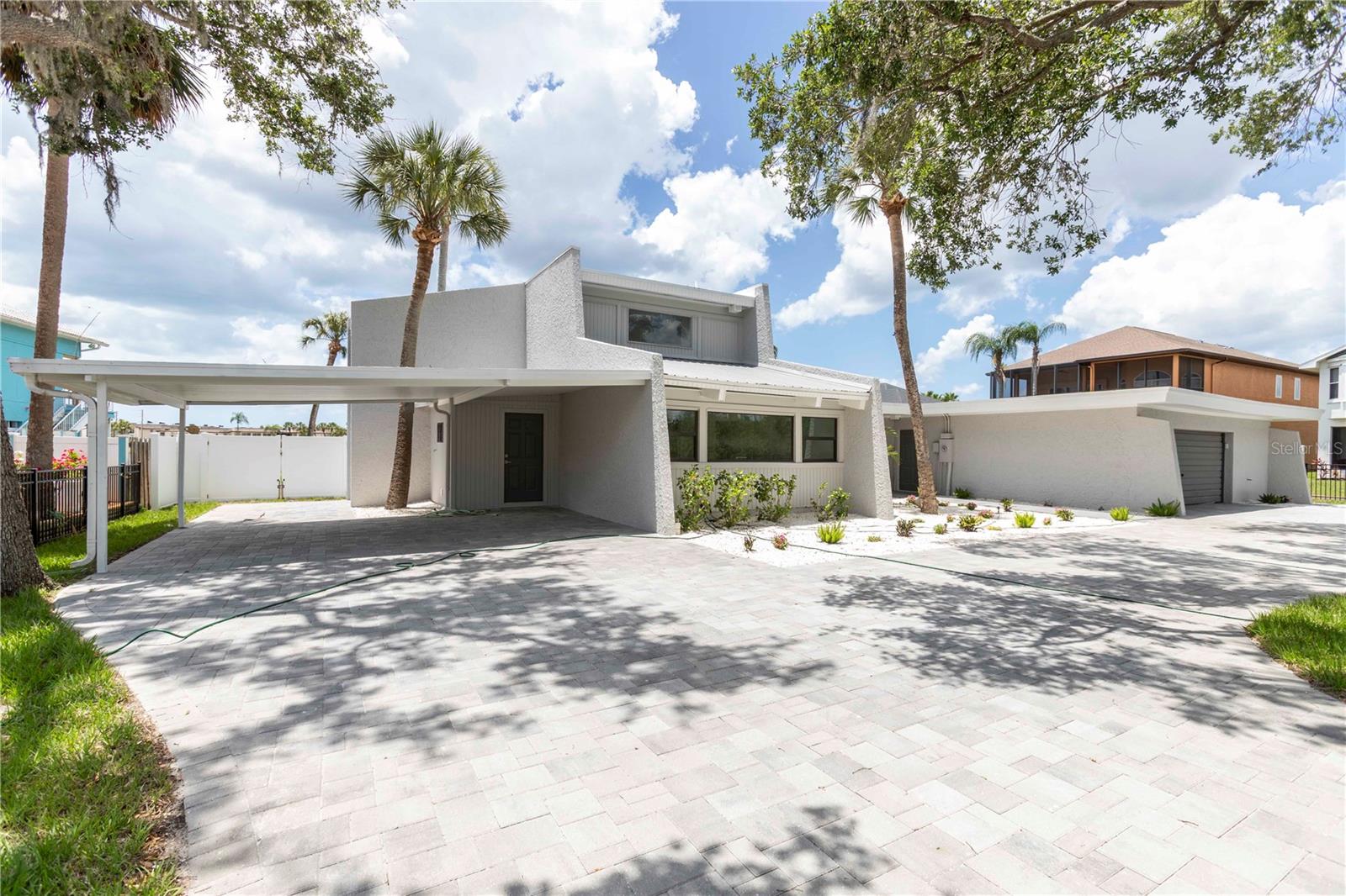 5303 SEA FOREST DR — photo 4