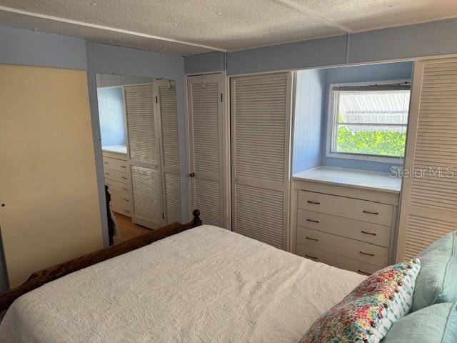 251 SOUTHWINDS DR — photo 25