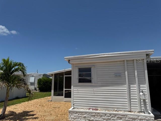 251 SOUTHWINDS DR — photo 31