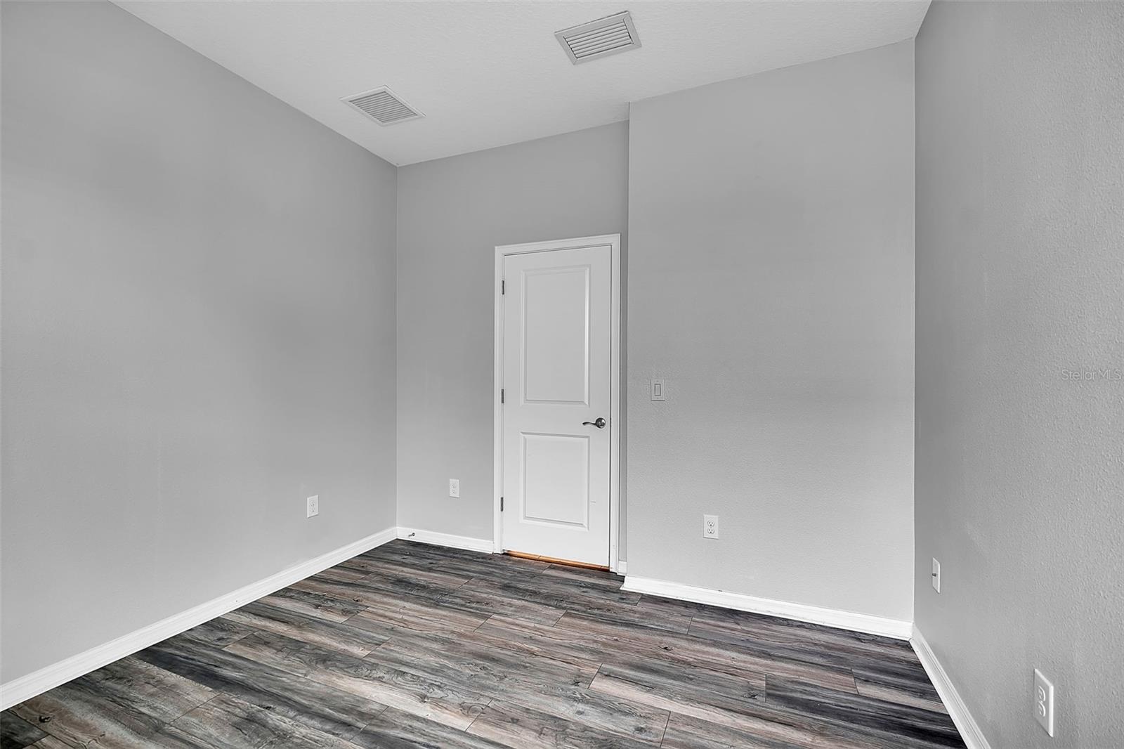 4505 WINDY HAMMOCK WAY — photo 31