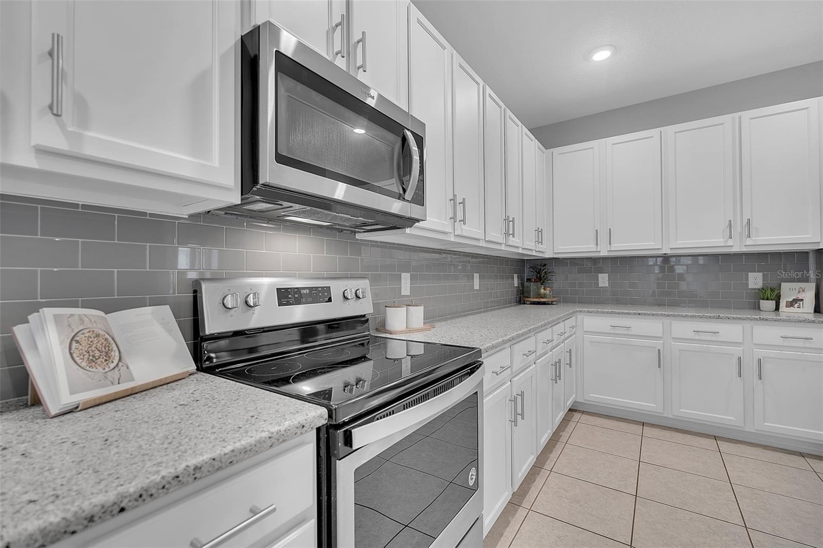 4505 WINDY HAMMOCK WAY — photo 18