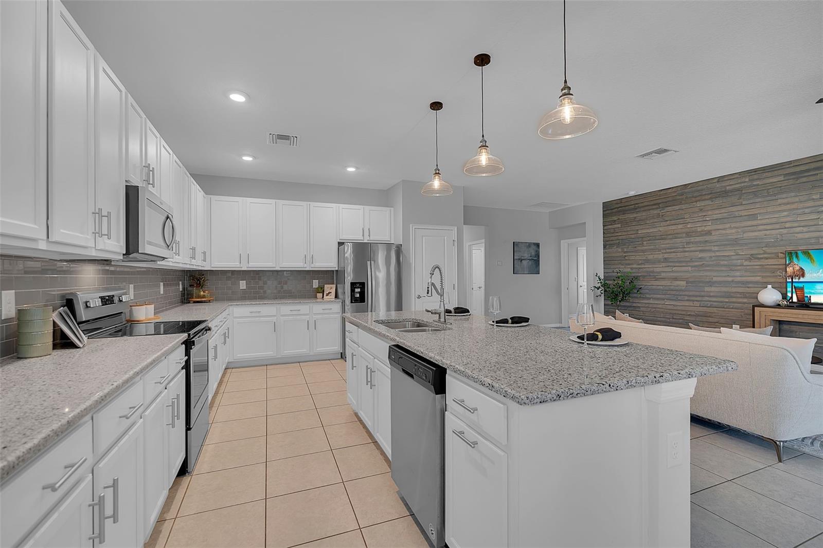 4505 WINDY HAMMOCK WAY — photo 13