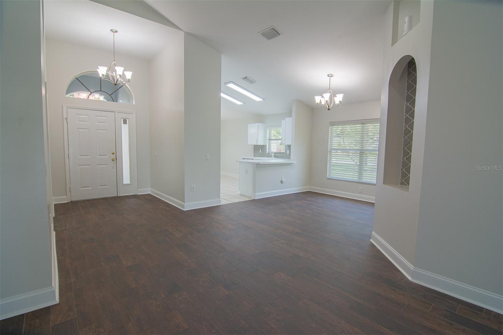 8635 MANASSAS RD — photo 9