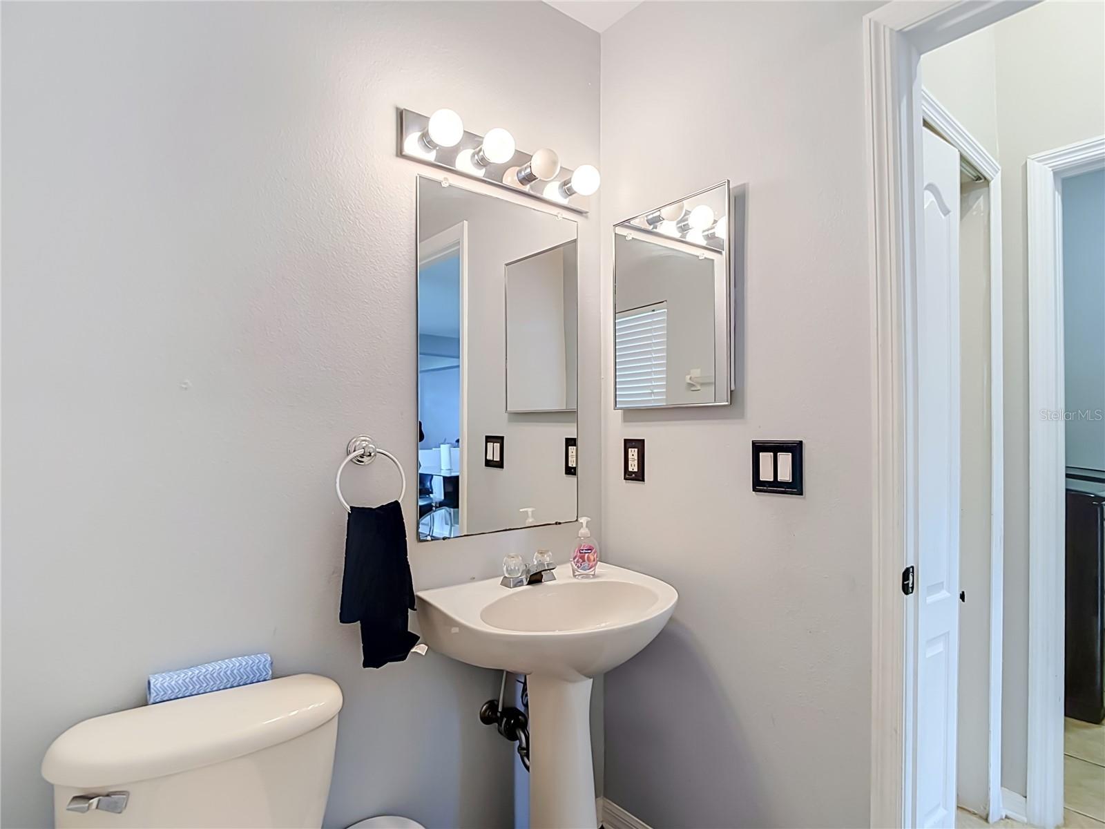 4129 TARKINGTON DR — photo 22