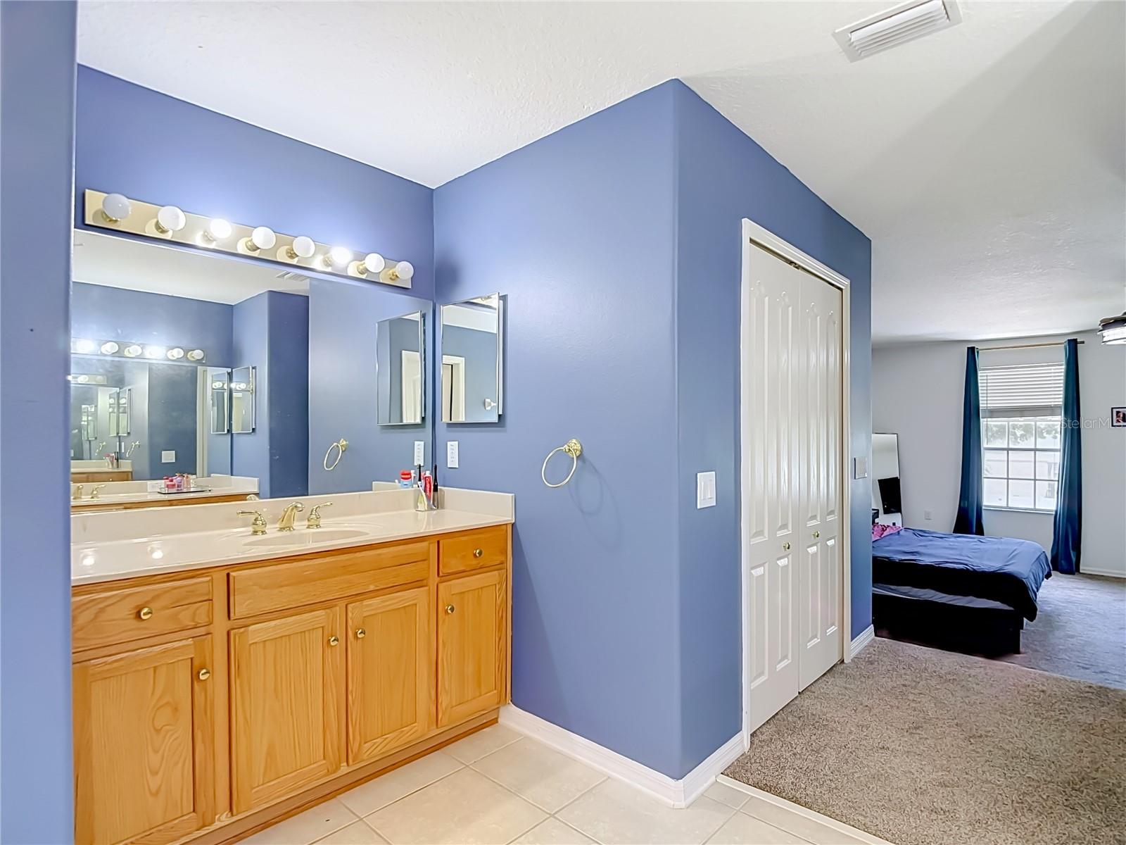 4129 TARKINGTON DR — photo 38